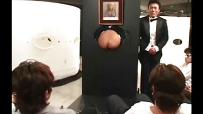 Uma os melhores vídeos pornô de bruna ferraz morena tem sua bunda penetrada com um grande consolo anal